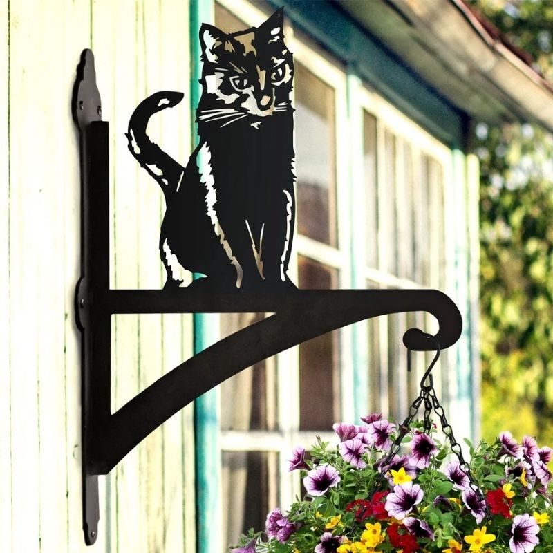 Sitting Cat Metal Hanging Bracket Plant Stand PS009